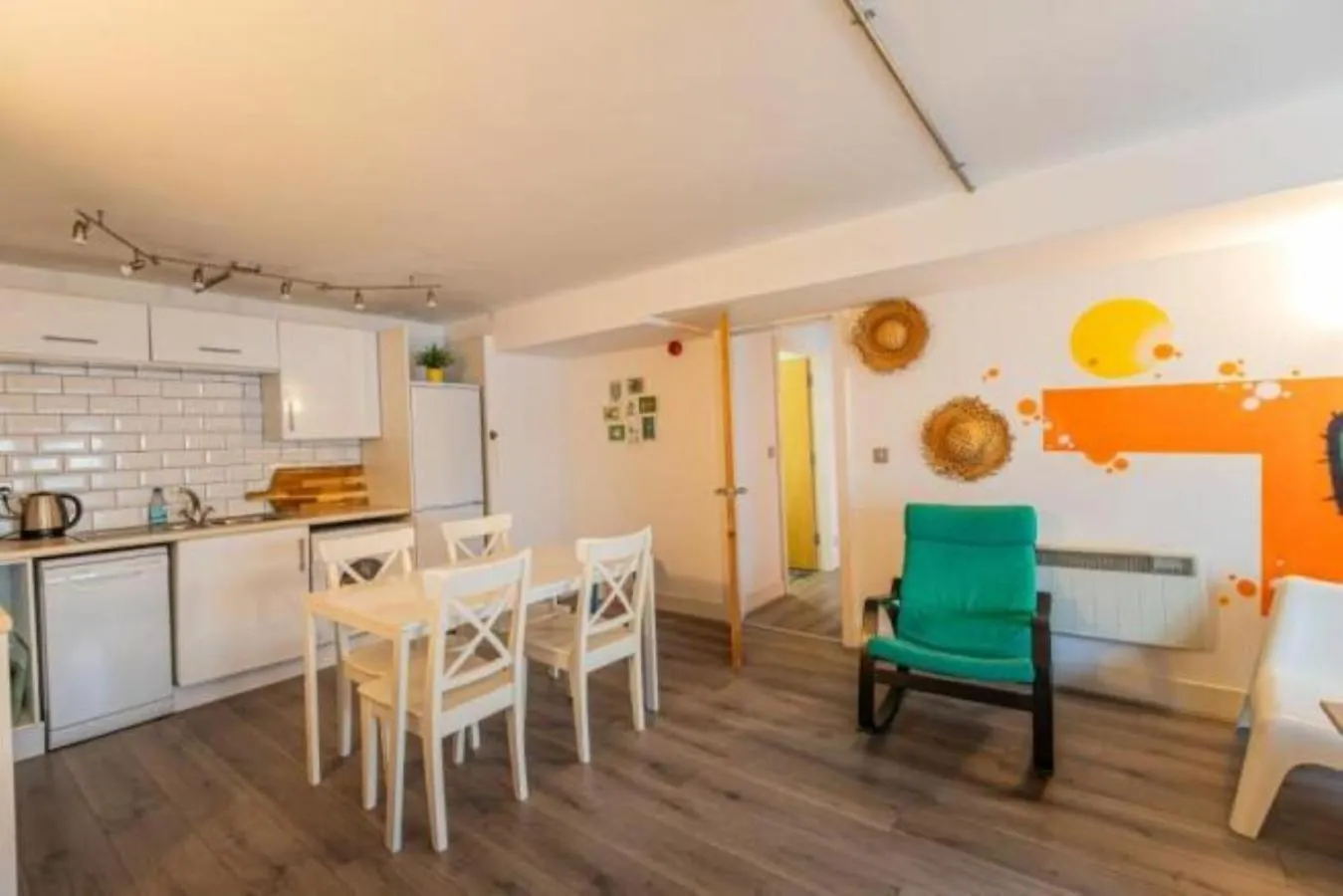 Horse & Groom Apartments 카디프