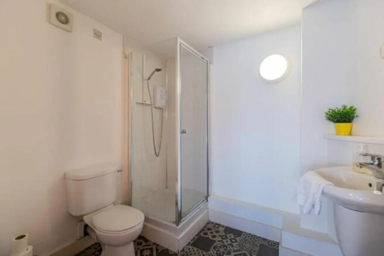 Horse & Groom Apartments Κάρντιφ